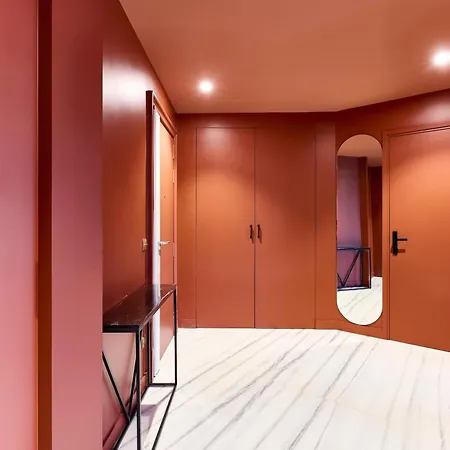 Av George V / Tour Eiffel * Paris